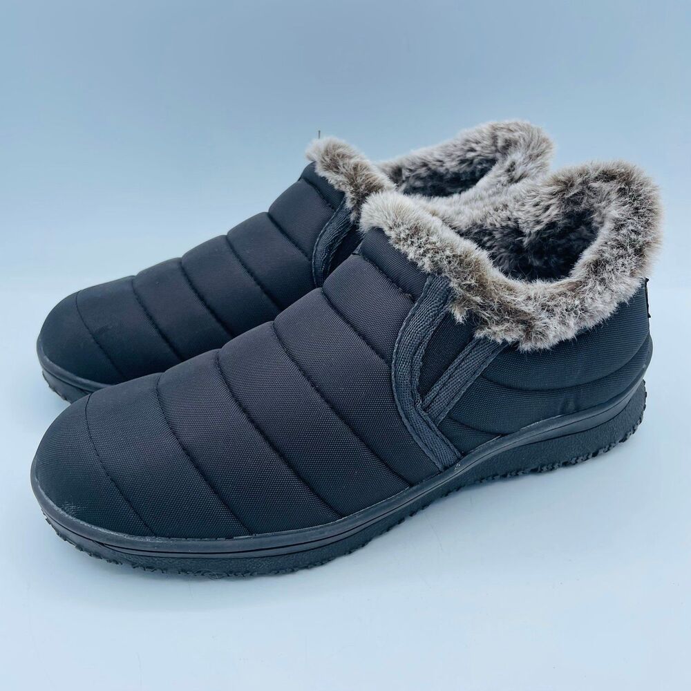 Minnetonka Black Quilted Clog Shoes Faux Fur Lined Outdoor Sole Women's 7